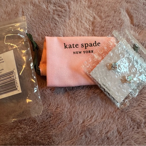 NWT Kate Spade New York Aurora Crystal Stud Earrings - Picture 4 of 5